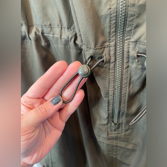 Old Navy Sleeveless Olive Green Romper Preloved Size: XL Petite - Picture 16 of 16